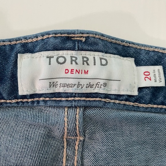 Torrid size 20 denim short shorts - Picture 6 of 8